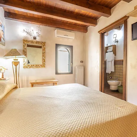 Casa Oasi Del Mare 度假居 *